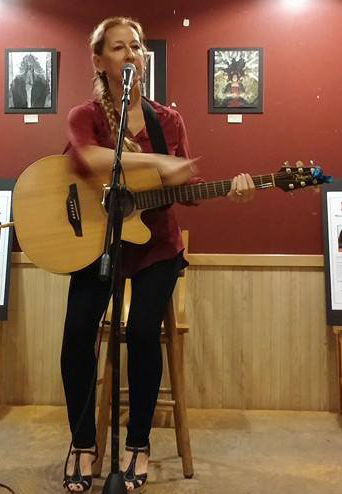 Jannel at Meadowlark Cafe, 2014